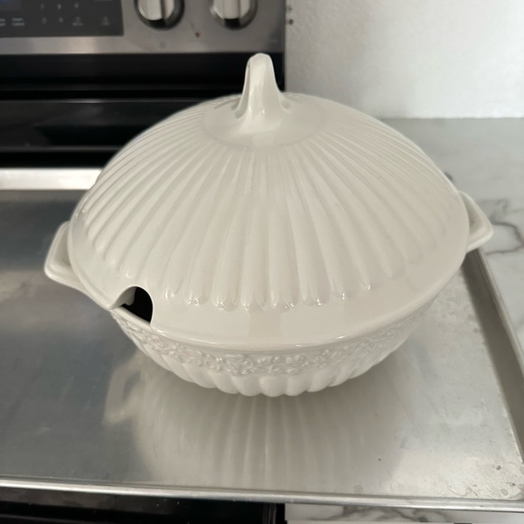 Ceramic tureen/punch bowl - Picture 2 of 5